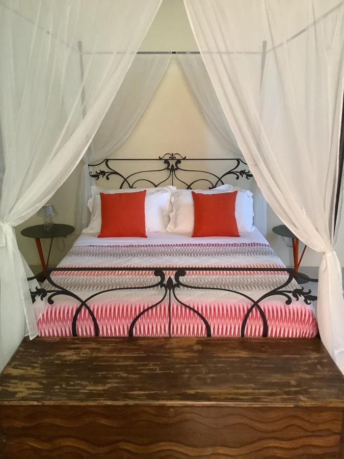Bed and Breakfast Palazzo Cariddi Нардо Екстер'єр фото